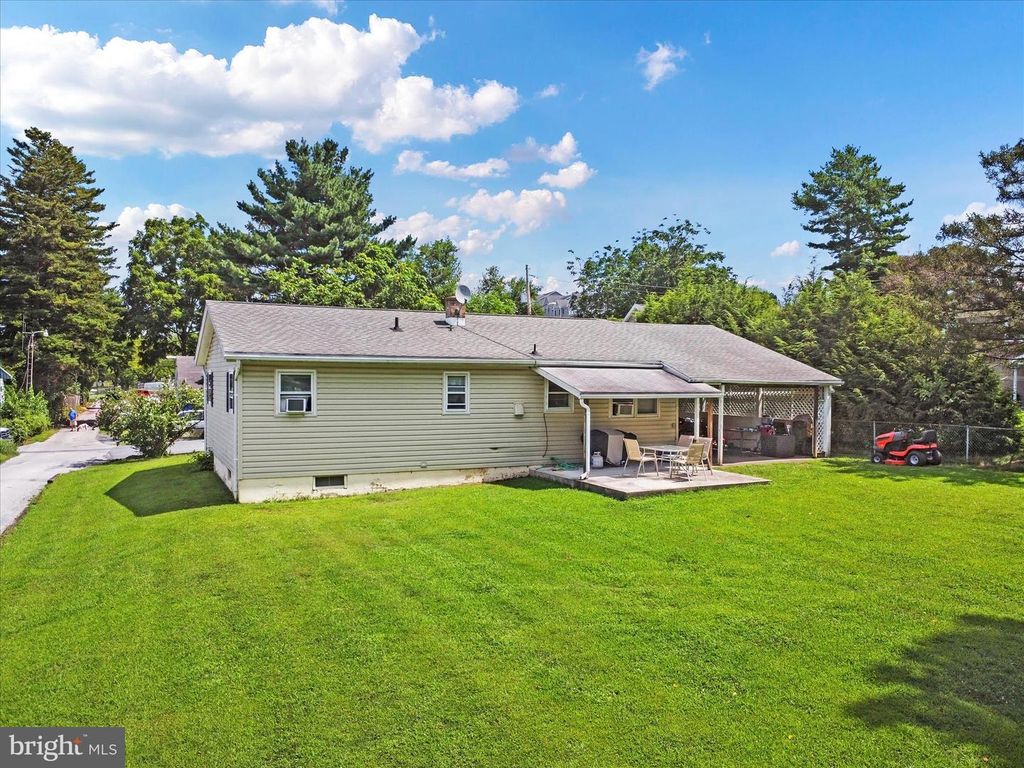 114 EDEN AVE, Waynesboro, PA 17268