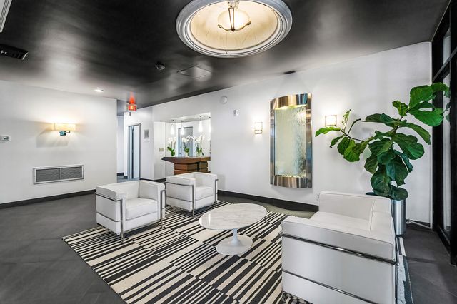 2425 Presidential Way Ph5, West Palm Beach, FL 33401