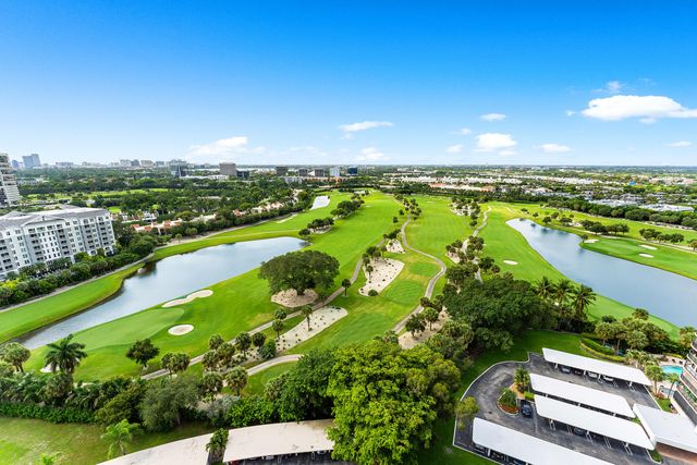 2425 Presidential Way Ph5, West Palm Beach, FL 33401