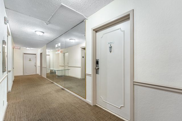 2425 Presidential Way Ph5, West Palm Beach, FL 33401