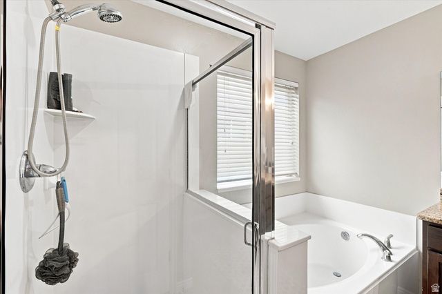 998 N CAMBRIA DR, North Salt Lake, UT 84054