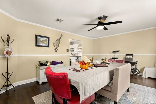 1501 Buffalo Springs, New Braunfels, TX 78132