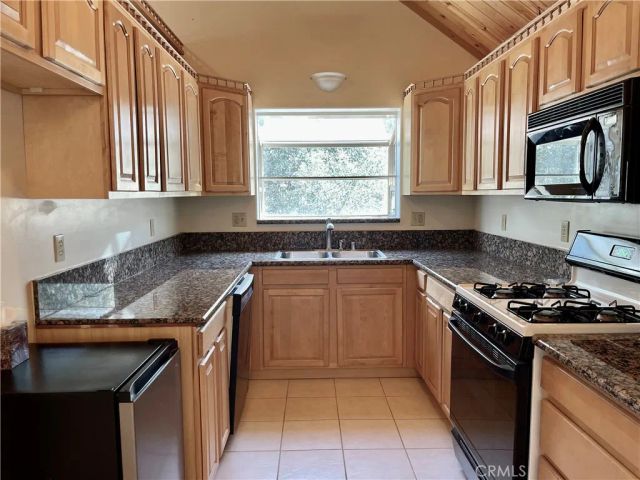 808 Circle, Lebec, CA 93243