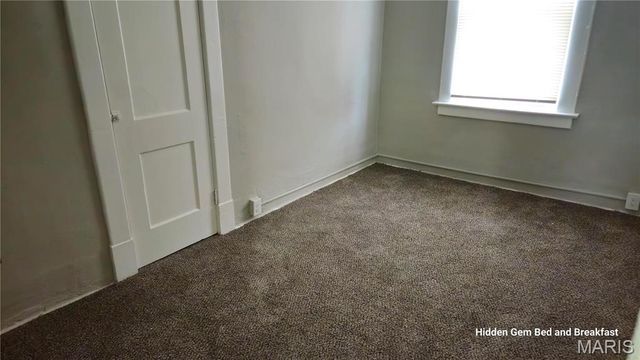 6522 Bartmer, University City, MO 63130