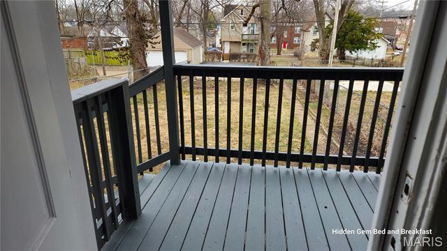 6522 Bartmer, University City, MO 63130