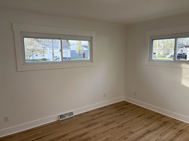 2432 Blodgett Street, Muskegon, MI 49441