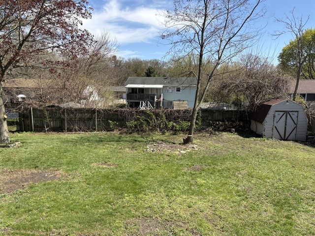 2432 Blodgett Street, Muskegon, MI 49441