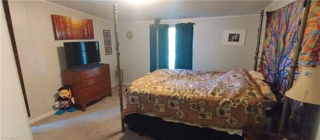 4430 Effie Lane, Walkertown, NC 27051