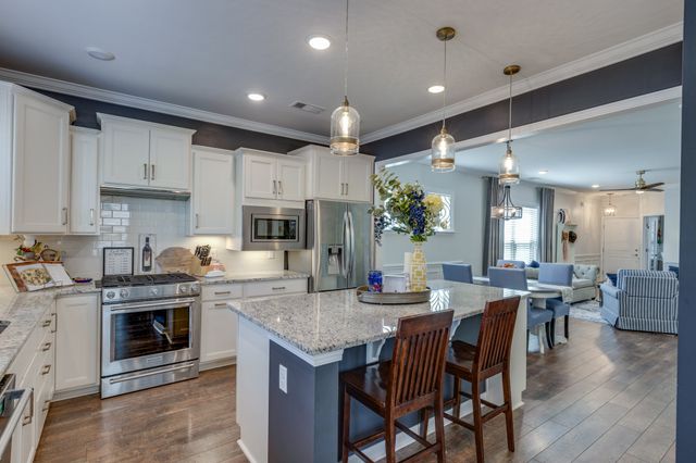 626 Overton Way, Spring Hill, TN 37174