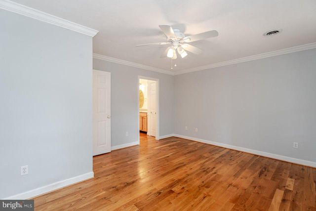 121 SPIKER LN, Strasburg, VA 22657