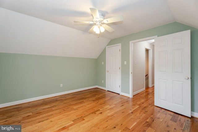 121 SPIKER LN, Strasburg, VA 22657