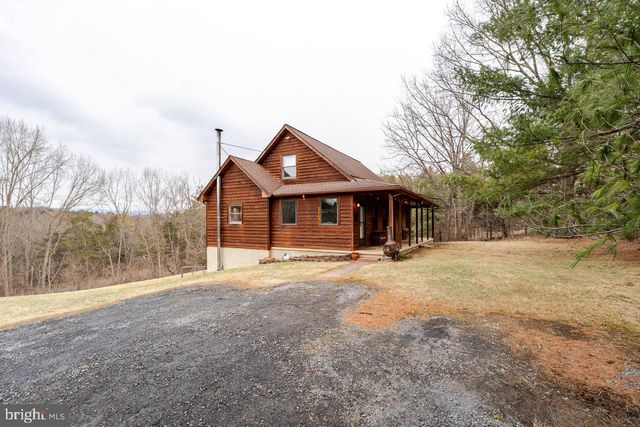 121 SPIKER LN, Strasburg, VA 22657