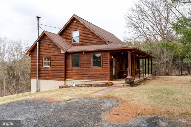 121 SPIKER LN, Strasburg, VA 22657