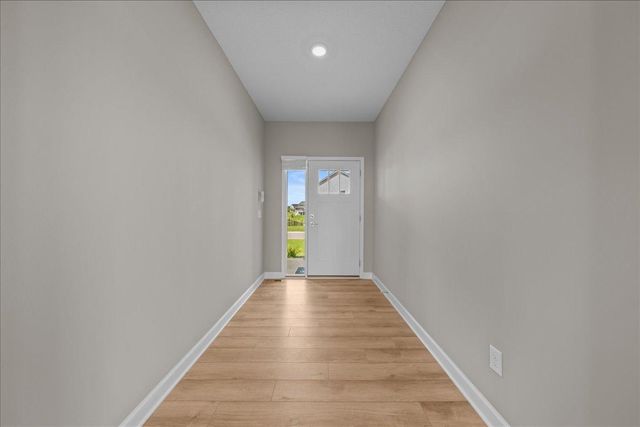 819 Spancil Hill View, Woodbury, MN 55129