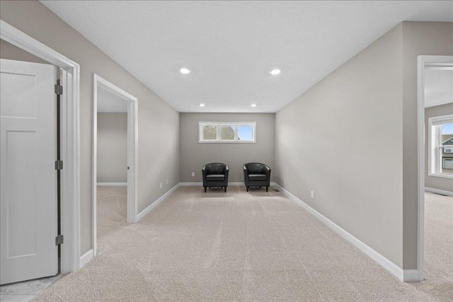 819 Spancil Hill View, Woodbury, MN 55129
