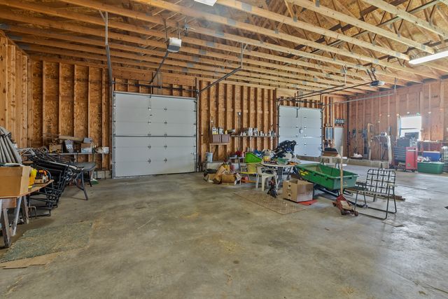 41604 N Hunt Club Road, Wadsworth, IL 60083