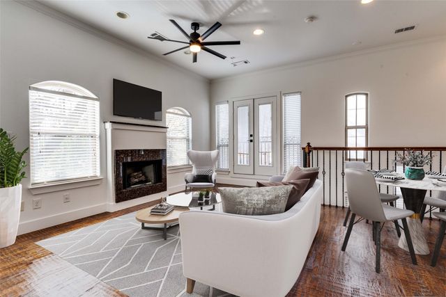 5922 Ross Avenue B, Dallas, TX 75206