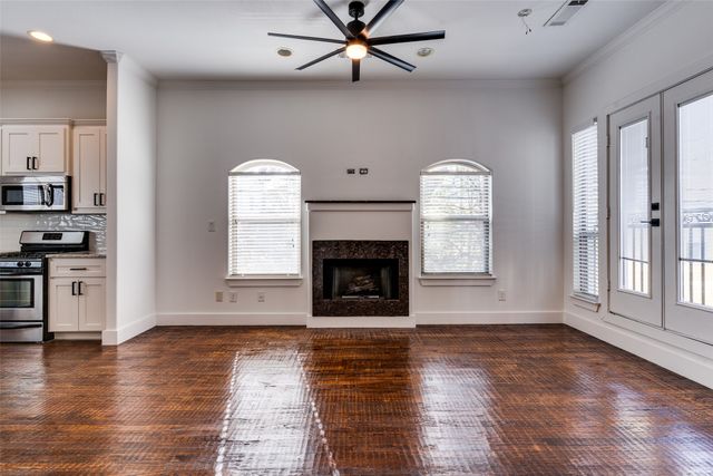 5922 Ross Avenue B, Dallas, TX 75206