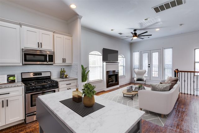 5922 Ross Avenue B, Dallas, TX 75206