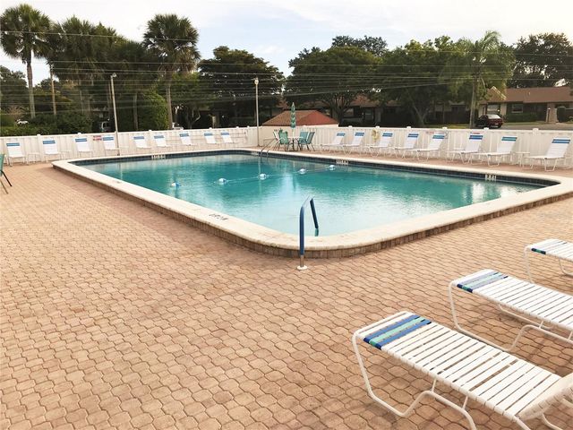 3705 34TH AVE DRIVE W, Bradenton, FL 34205