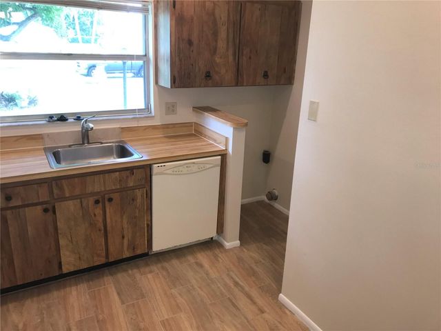 3705 34TH AVE DRIVE W, Bradenton, FL 34205