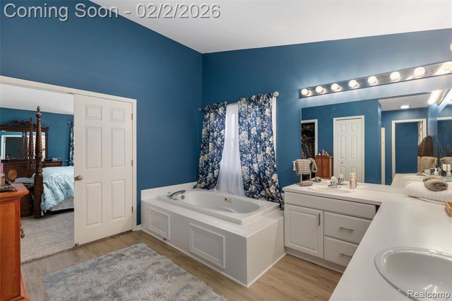 1022 Pointe Place Boulevard, Rochester, MI 48307