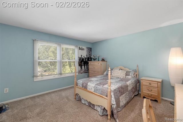 1022 Pointe Place Boulevard, Rochester, MI 48307