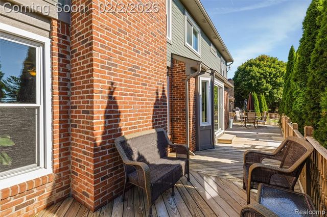 1022 Pointe Place Boulevard, Rochester, MI 48307