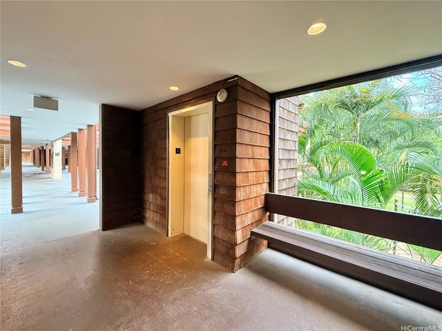 1015 Aoloa Place 219, Kailua, HI 96734