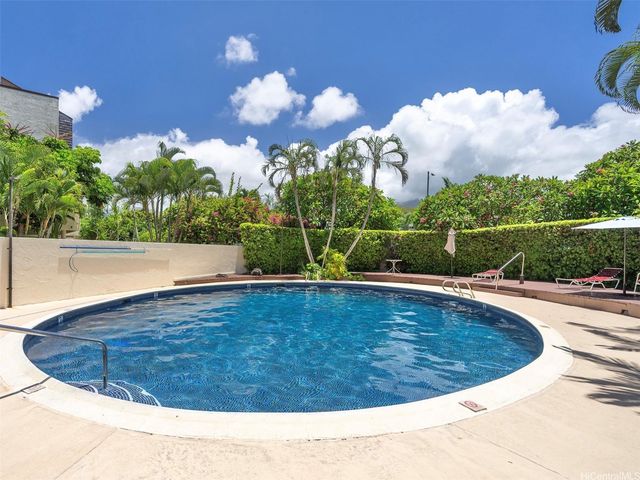 1015 Aoloa Place 219, Kailua, HI 96734