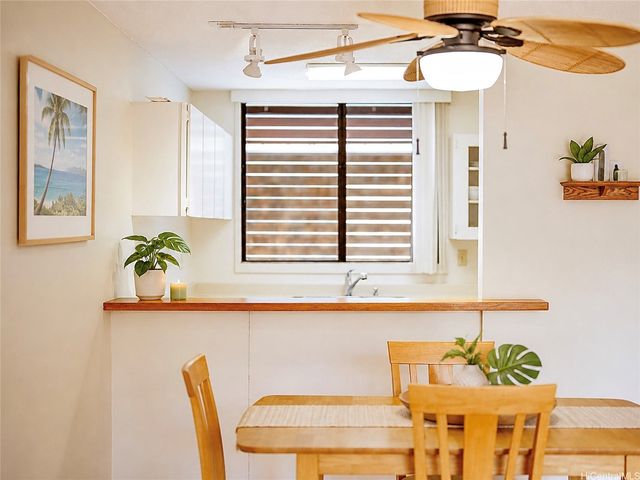 1015 Aoloa Place 219, Kailua, HI 96734
