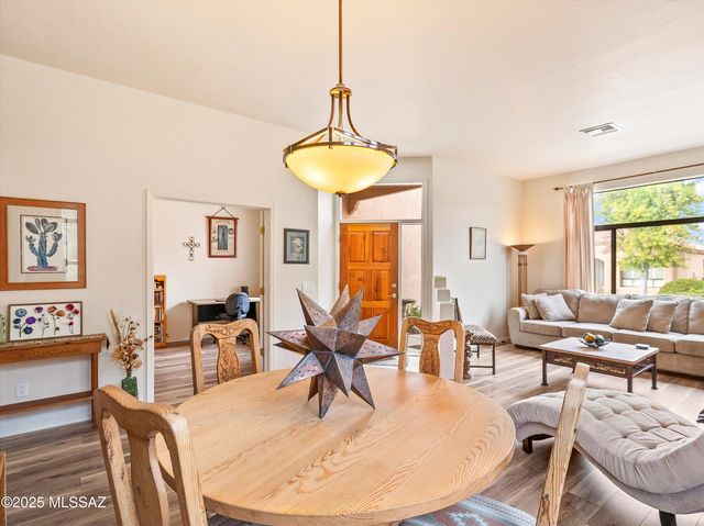 7632 E Park View Drive, Tucson, AZ 85715