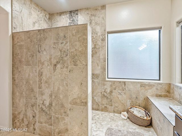 7632 E Park View Drive, Tucson, AZ 85715