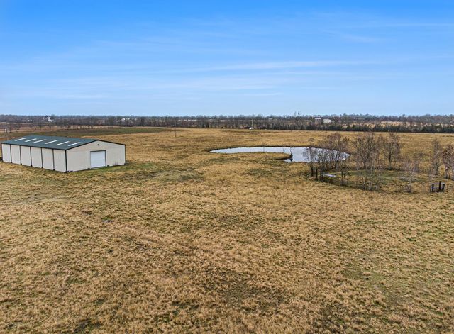 3750 County Road 49, Angleton, TX 77515