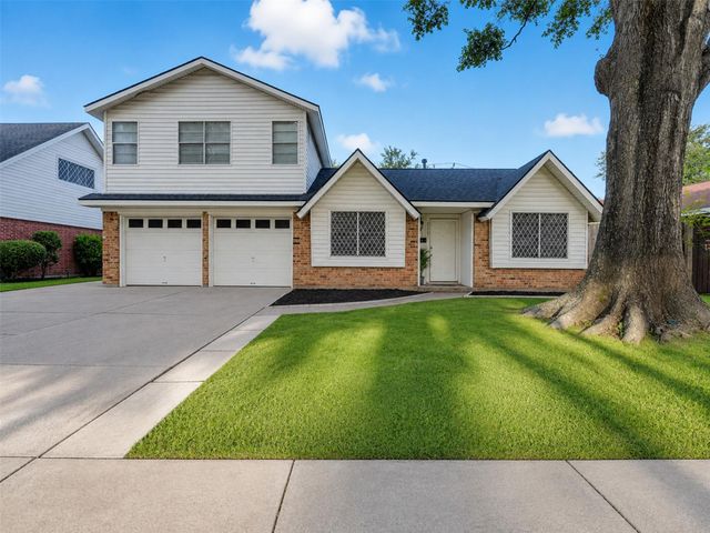 2305 Peach Lane, Pasadena, TX 77502
