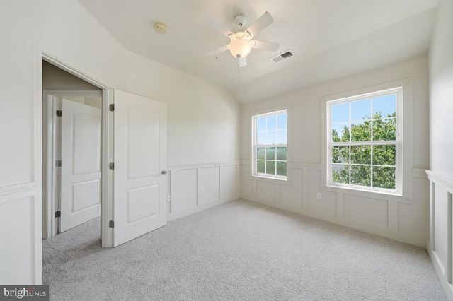 9810 SOLAR CRSE, Laurel, MD 20723