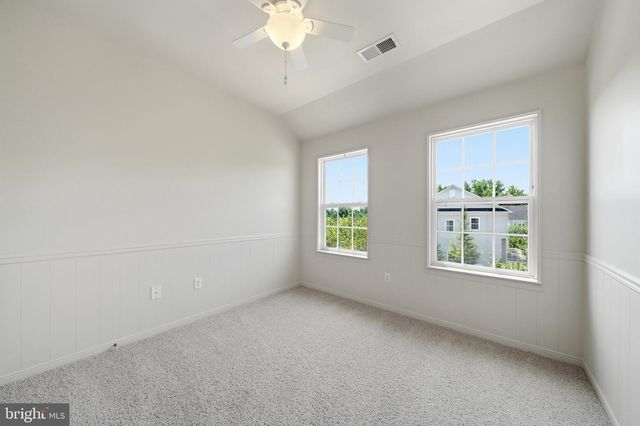 9810 SOLAR CRSE, Laurel, MD 20723