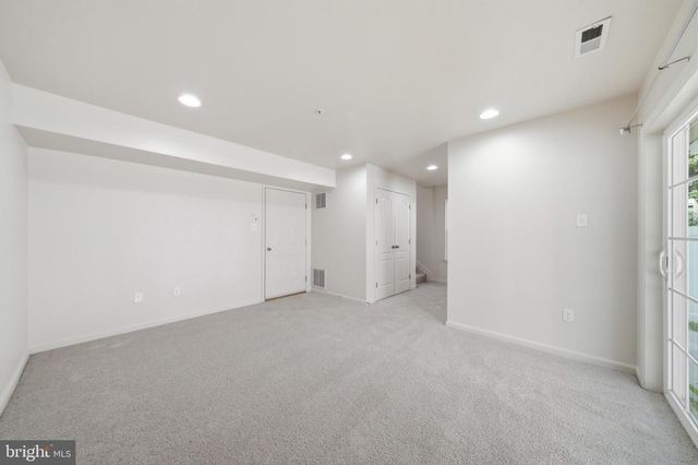 9810 SOLAR CRSE, Laurel, MD 20723