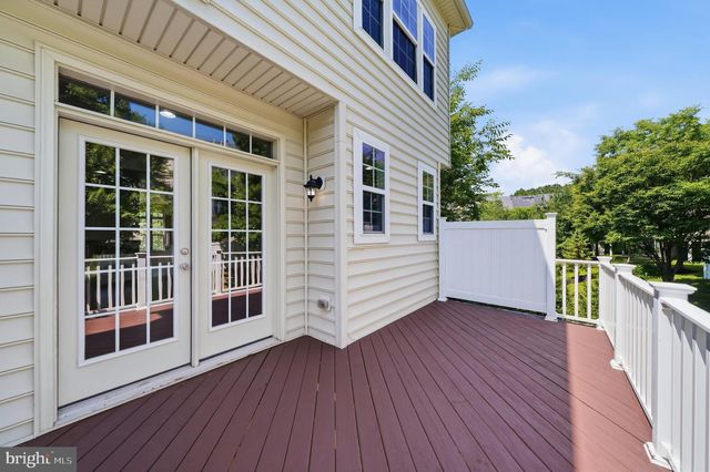 9810 SOLAR CRSE, Laurel, MD 20723