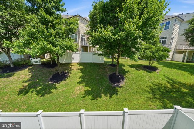 9810 SOLAR CRSE, Laurel, MD 20723