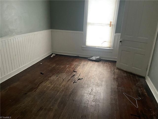 715 Broad Avenue, Greensboro, NC 27406