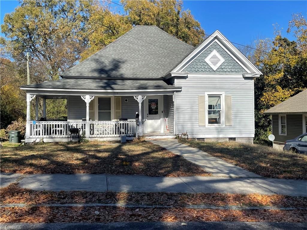 715 Broad Avenue, Greensboro, NC 27406
