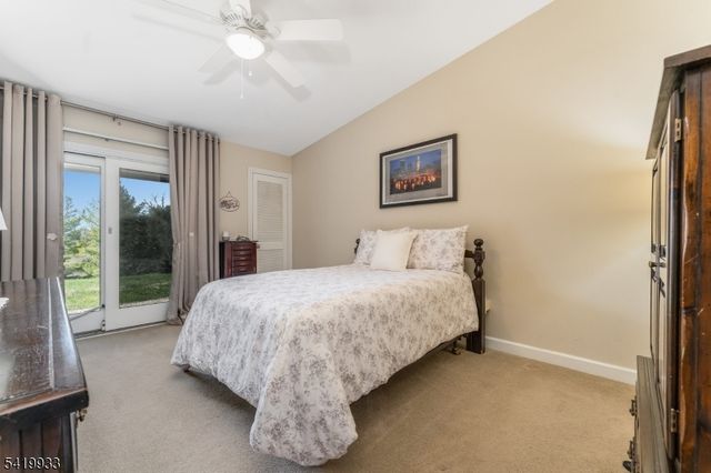 13 Ridgedale Dr, Clinton Twp., NJ 08801