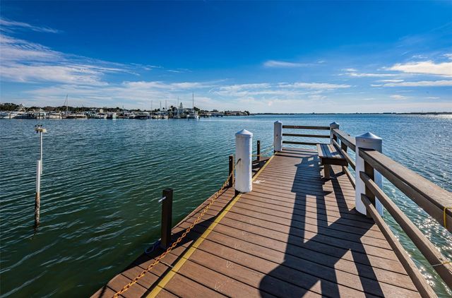 8800 BAY PINES BOULEVARD 409, St Petersburg, FL 33709