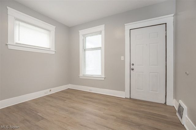 5614 Drake Avenue, Cleveland, OH 44127