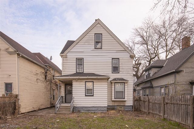 5614 Drake Avenue, Cleveland, OH 44127