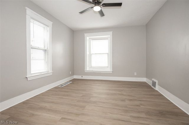 5614 Drake Avenue, Cleveland, OH 44127