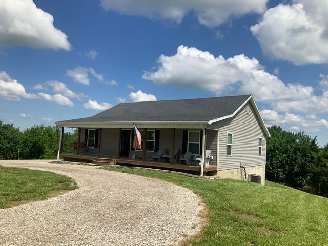 1160 Dennis Road, Lawrenceburg, KY 40342
