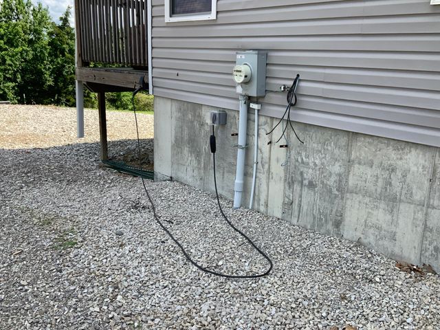 1160 Dennis Road, Lawrenceburg, KY 40342