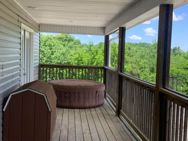 1160 Dennis Road, Lawrenceburg, KY 40342